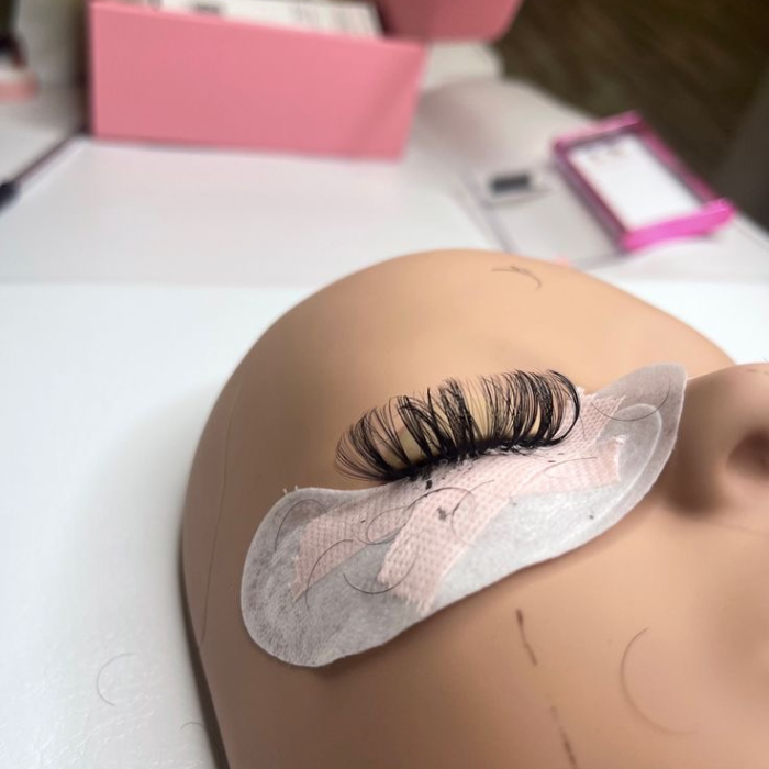 Eyelash Extension Training course for high school students in Orlando.